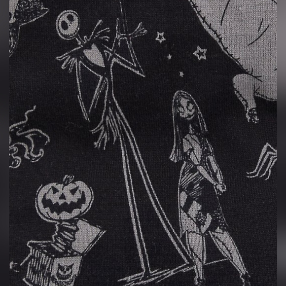 TORRID The Nightmare Before Christmas Pullover Sweater! NWT! - Picture 4 of 9